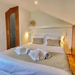 Artisan's Holiday home
